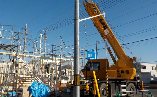 建て方作業始まりました！
