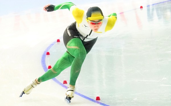 山根佳子選手が全日本スピードスケート選手権大会で入賞しました。